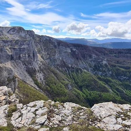 Logement Standing Wifi Vercors 'In Saint-Jean-en-Royans Zewnętrze zdjęcie